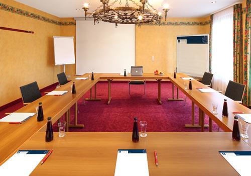 Hotel Restaurant Paradeismuehle Klingenberg am Main Buitenkant foto